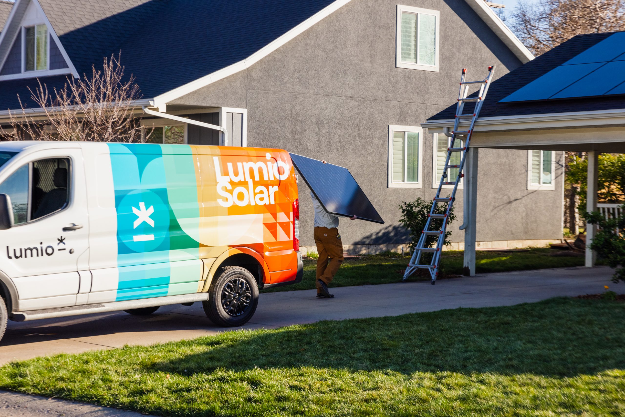 Lumio-Panel-Install